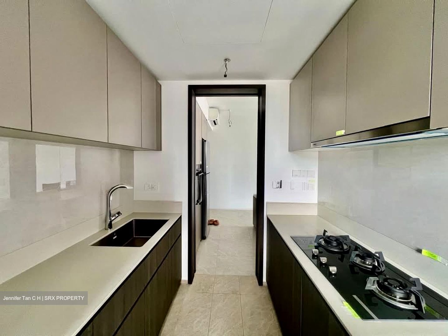 Piccadilly Grand (D8), Apartment #573823391